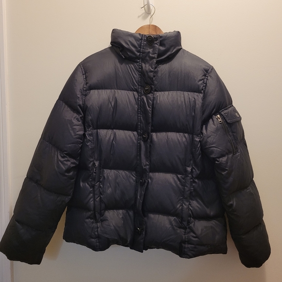 L.L. Bean Black Puffer Jacket - Picture 2 of 4